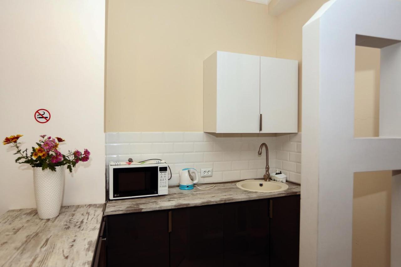 Family Apartment In Avlabari Tbilisi Exterior photo